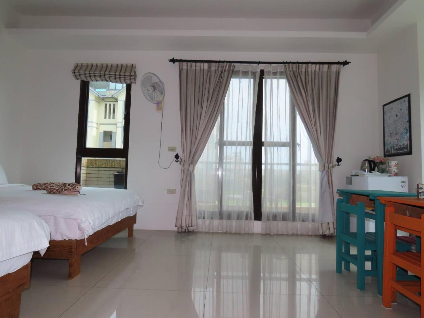No.1 Shelter Bed & Breakfast Toucheng Bagian luar foto