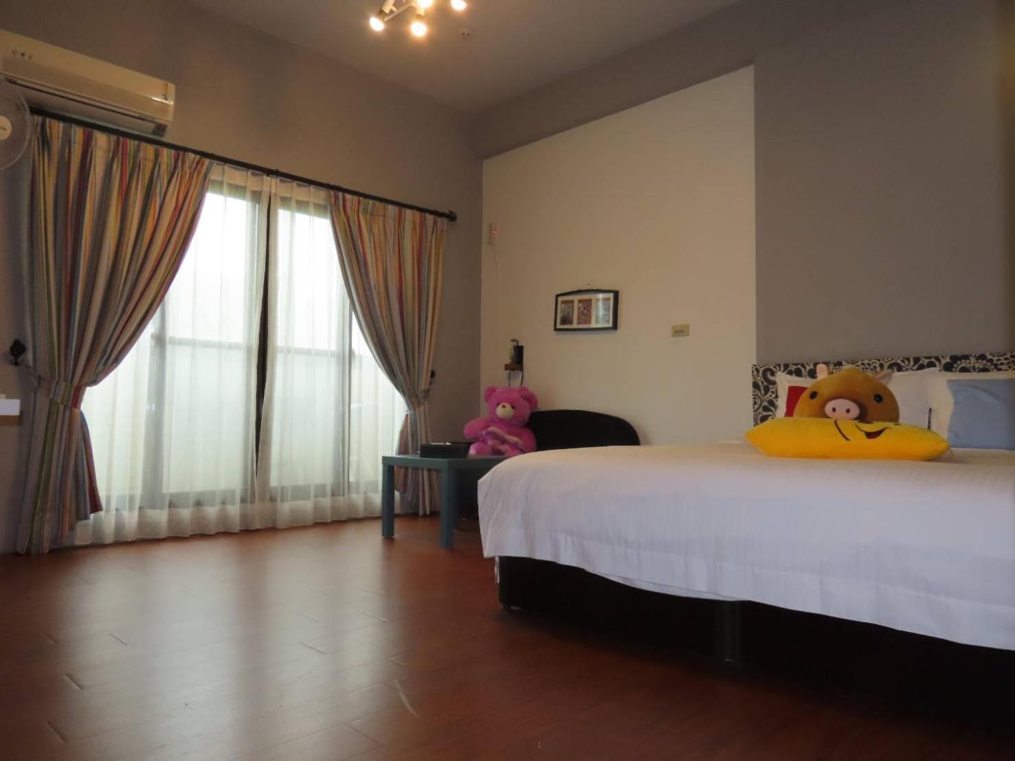 No.1 Shelter Bed & Breakfast Toucheng Bagian luar foto